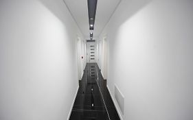 Neli Apartments